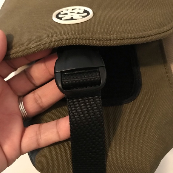 Crumpled Camera Bag - Picture 3 of 8